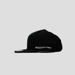 621_12_0.jpg 210 - Black